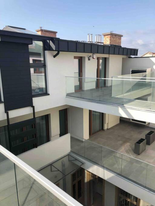 Luxury Cozy 2 Bdr Downtown Apt.5 Budapest Exterior photo