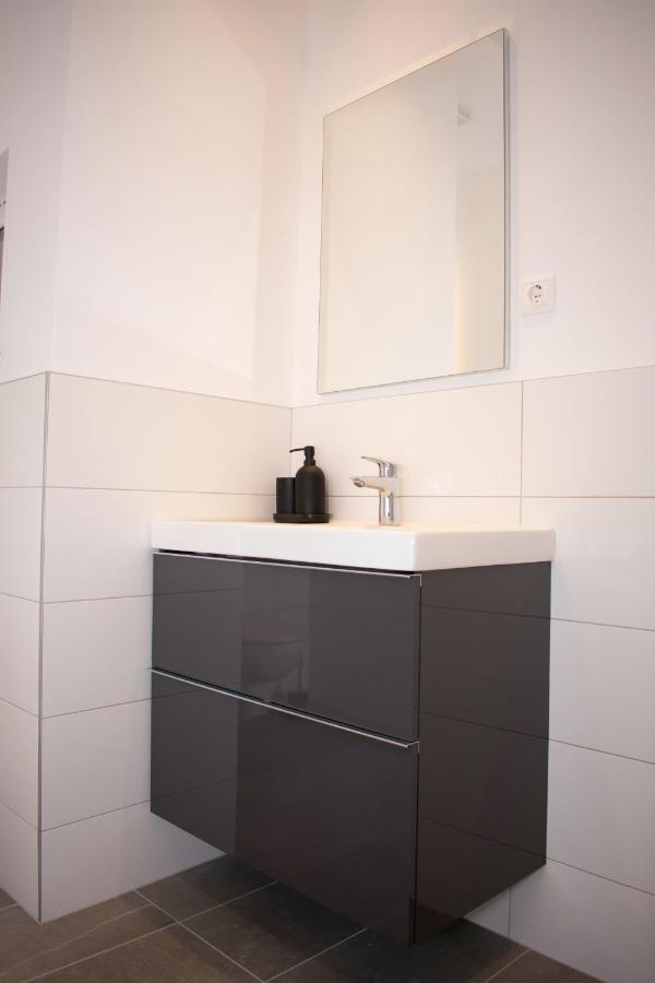 Luxury Cozy 2 Bdr Downtown Apt.5 Budapest Exterior photo